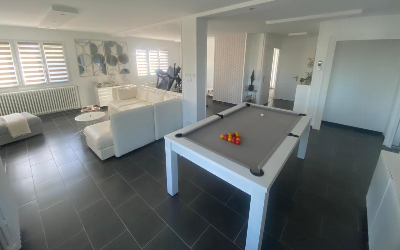 Chambre Dans Logement Partage Chez L Habitant Avec Piscine De 1 A 3 Chambres Grieges Eksteriør billede