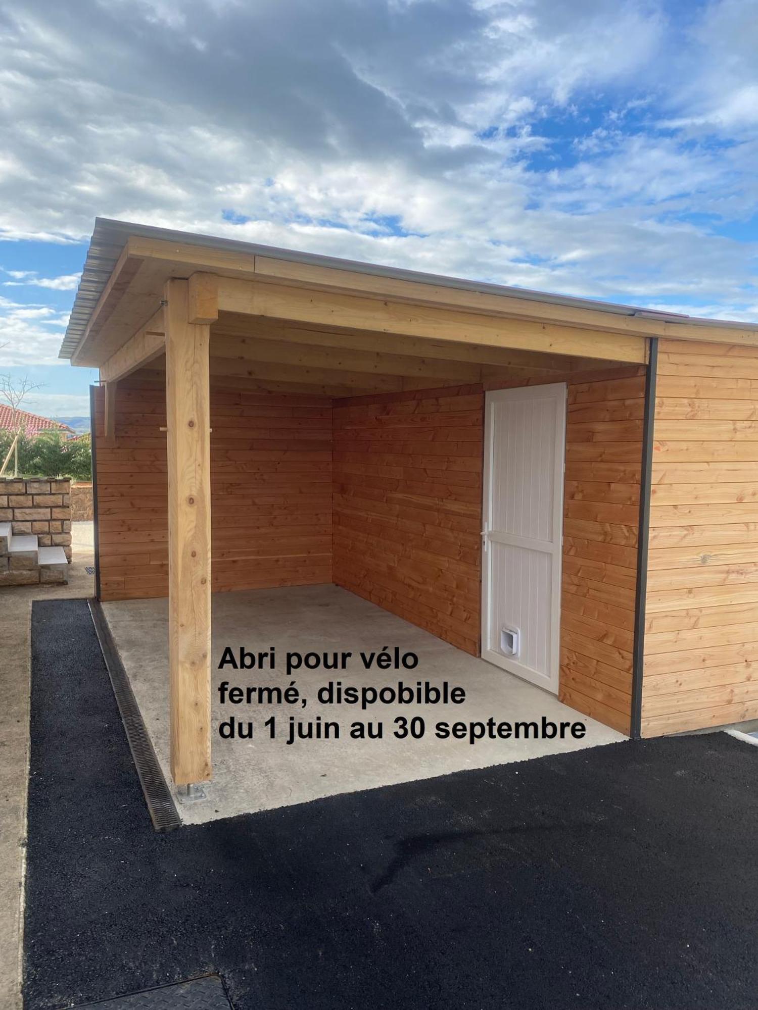 Chambre Dans Logement Partage Chez L Habitant Avec Piscine De 1 A 3 Chambres Grieges Eksteriør billede